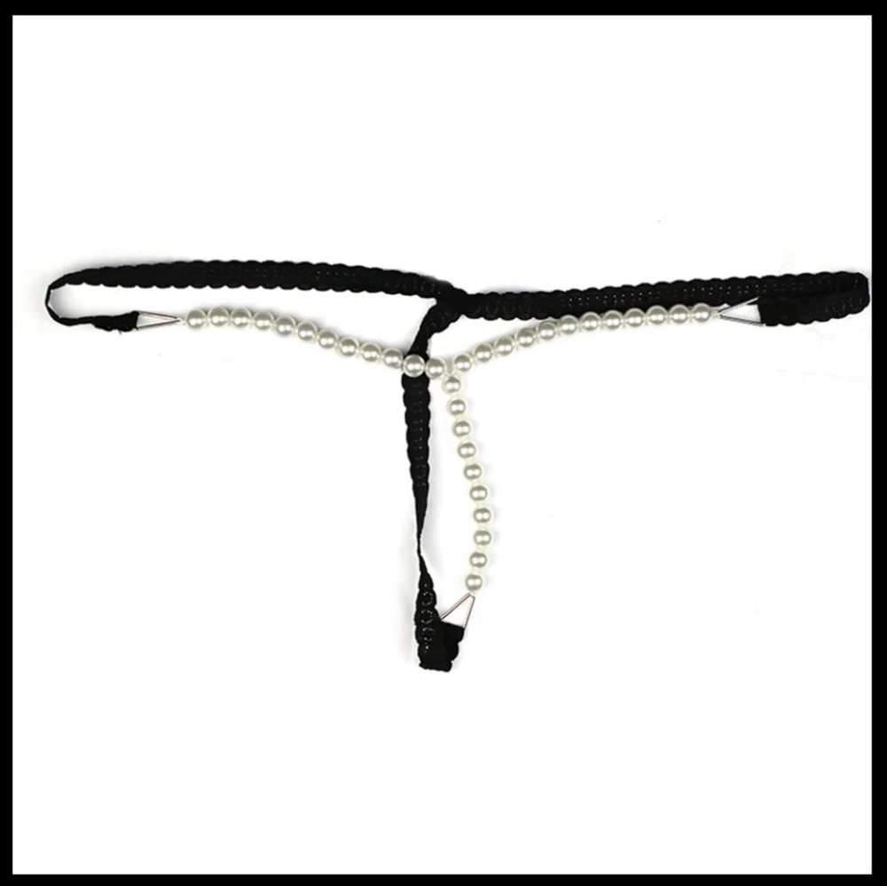 Black G-string with pearls New